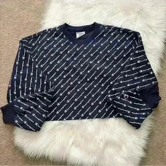 Champion Reverse Weave All Over Spellout Logo Crop Crew Sweatshirt XL - Picture 2 of 7